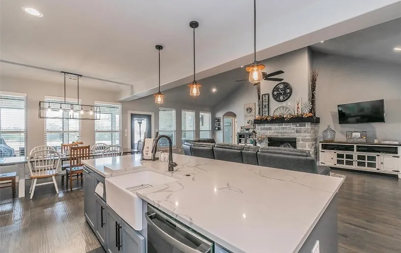 Homes Joey has listed and sold
