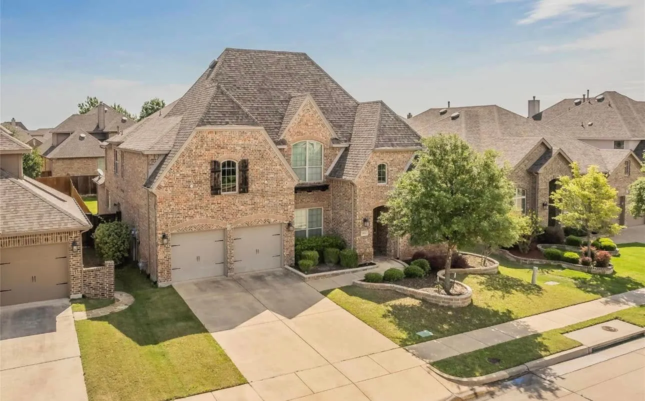 Homes Joey has listed and sold